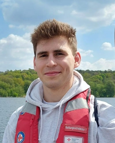 Alex Smintina